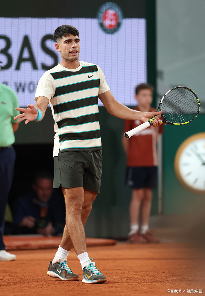 法网碾压年终总决赛,阿尔卡拉斯点燃赛场 法网碾压年终总决赛,阿尔卡拉斯点燃赛场