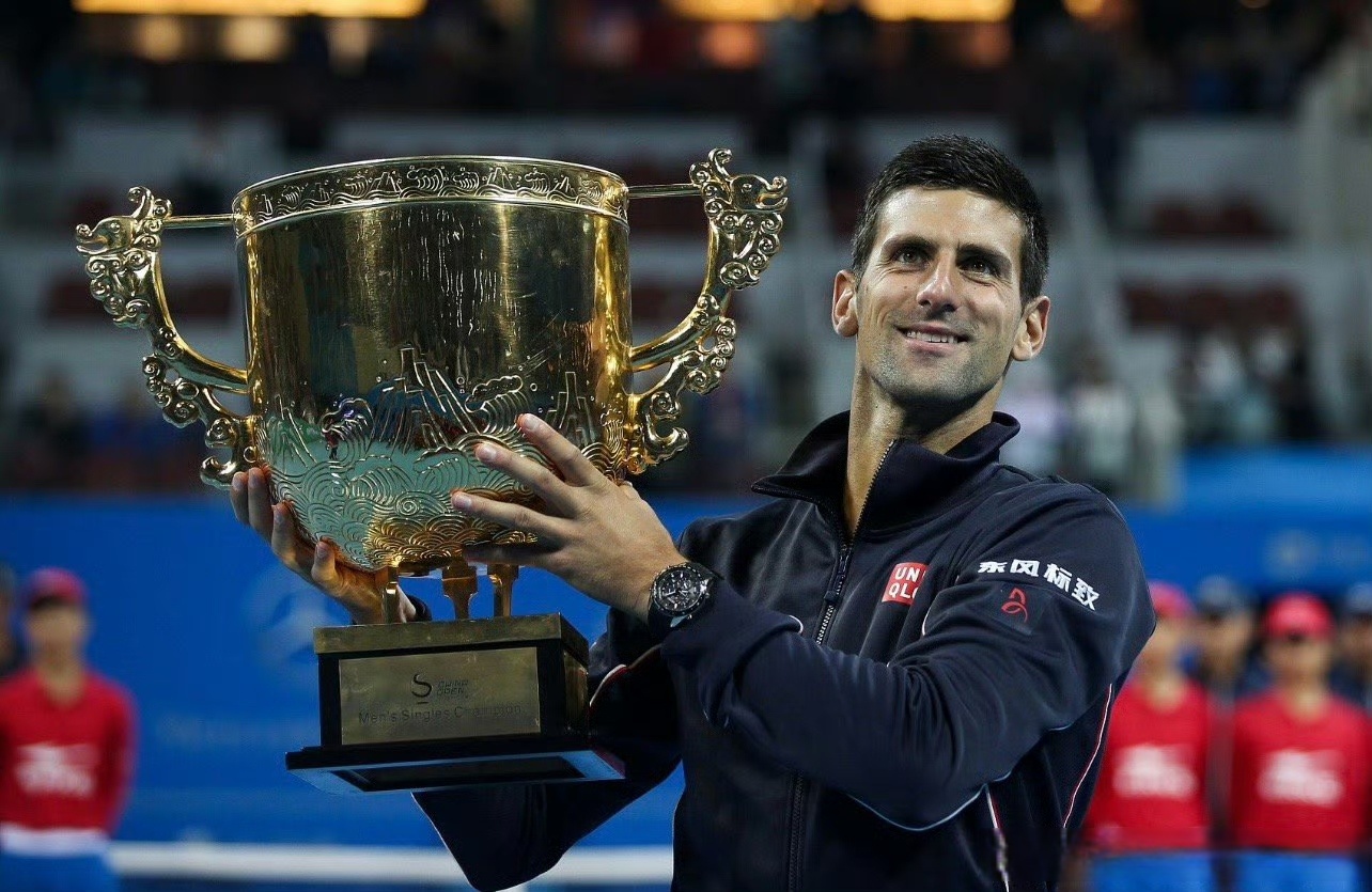 ATP总决赛翻盘美网,德约科维奇点燃赛场 ATP总决赛翻盘美网,德约科维奇点燃赛场