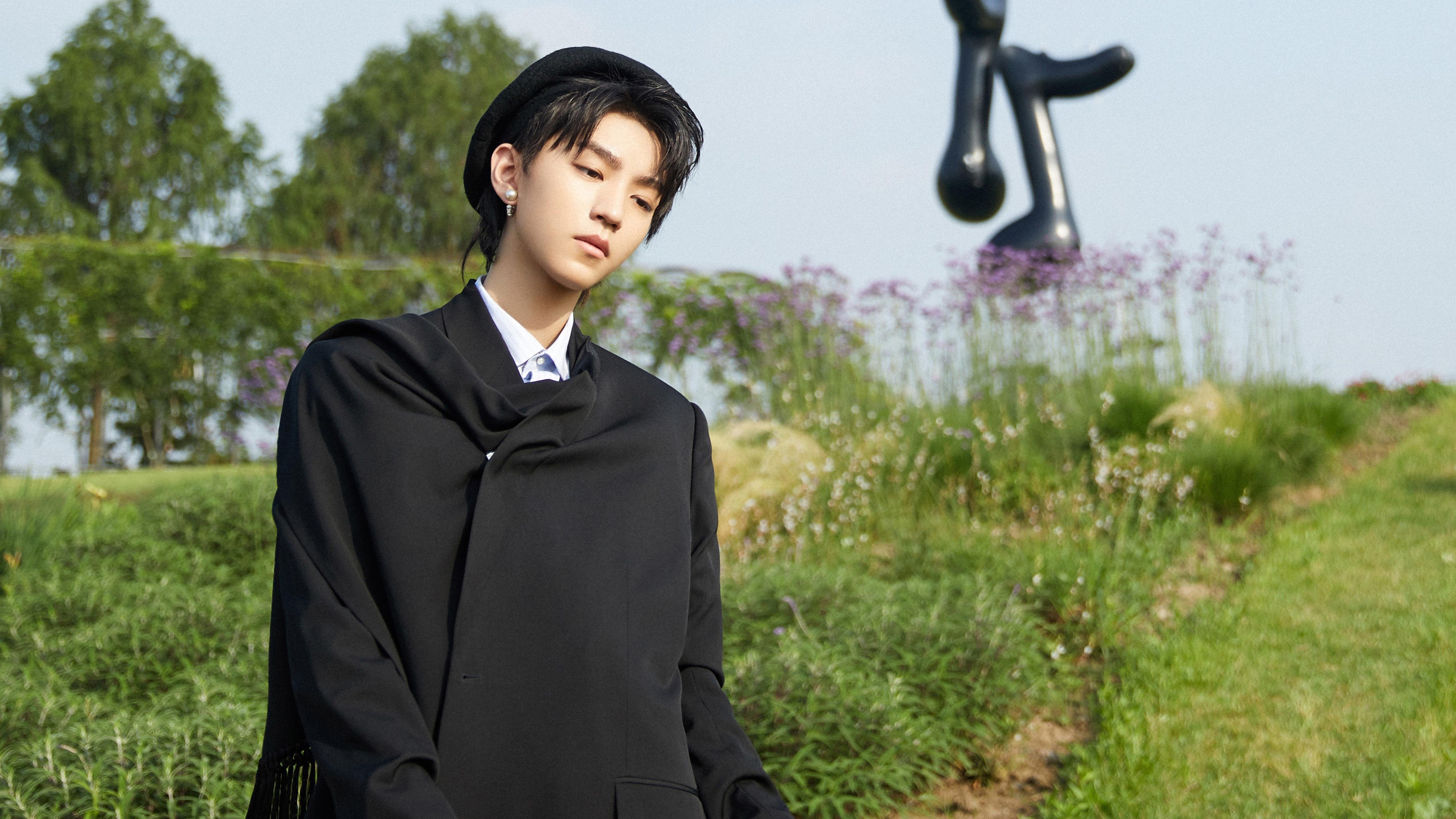 虚拟现实交锋，新疆队如何用联防打穿马刺，字母哥49分成战术教科书