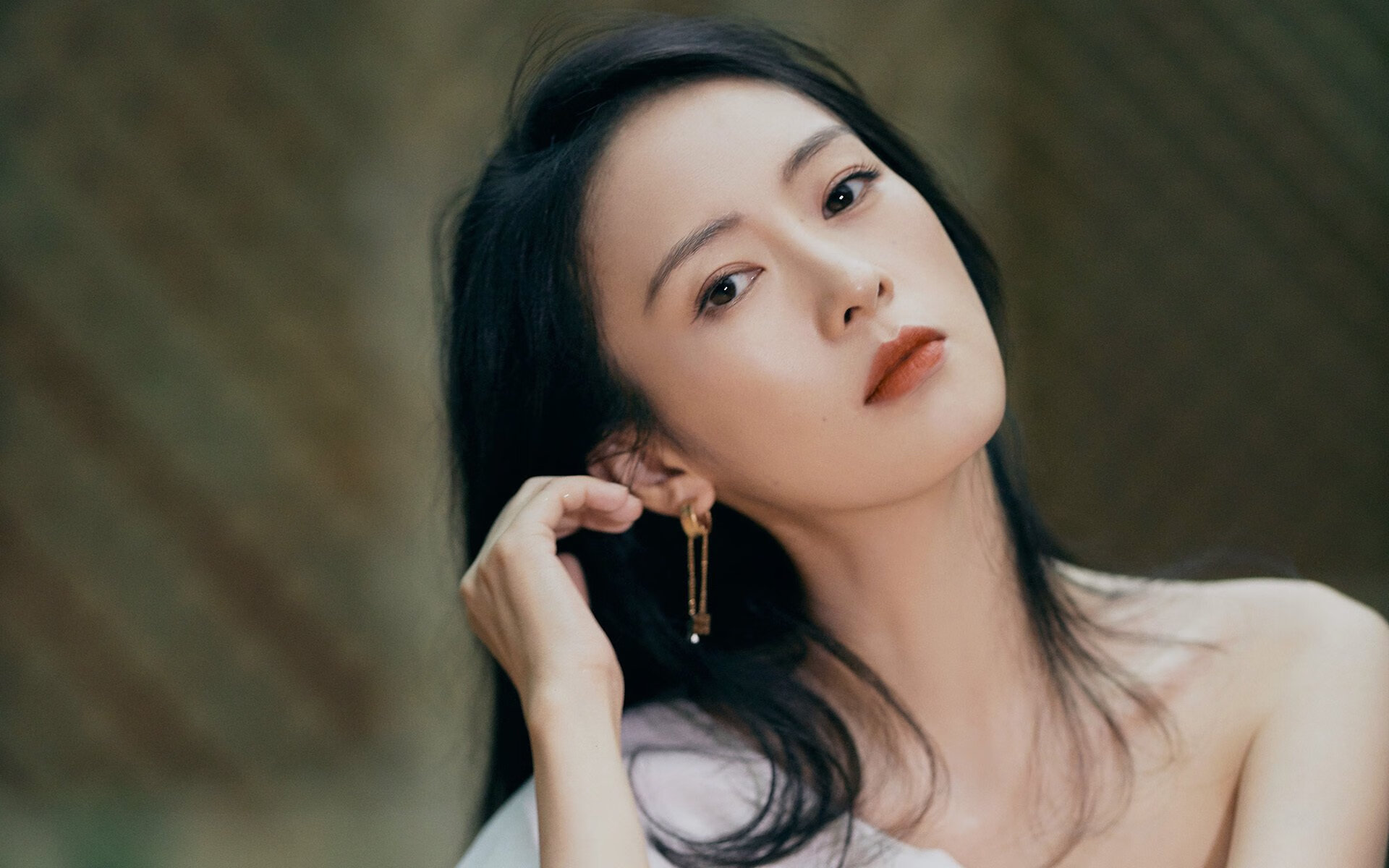 伦纳德防守教科书,浙江队速胜老鹰的战术启示