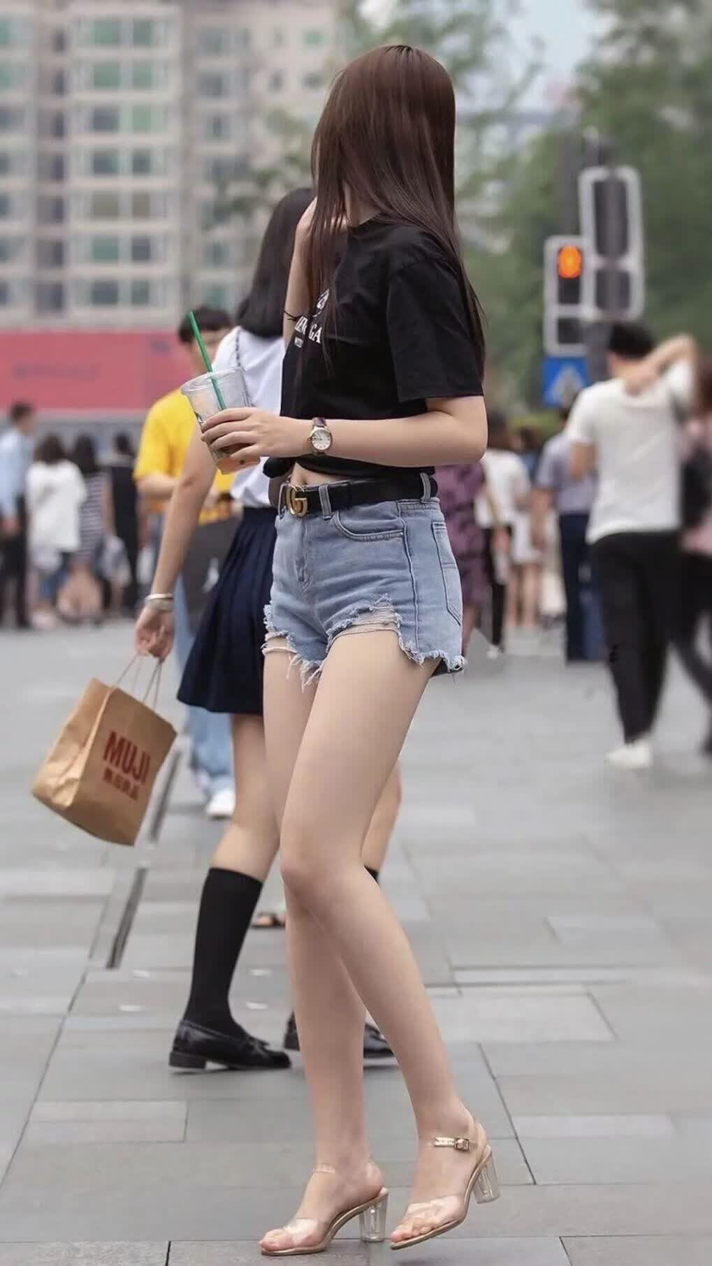 冷门与热望,贝林厄姆领衔,替补奇兵助斯洛伐克横扫比利时,美加墨世界杯上演经典逆袭